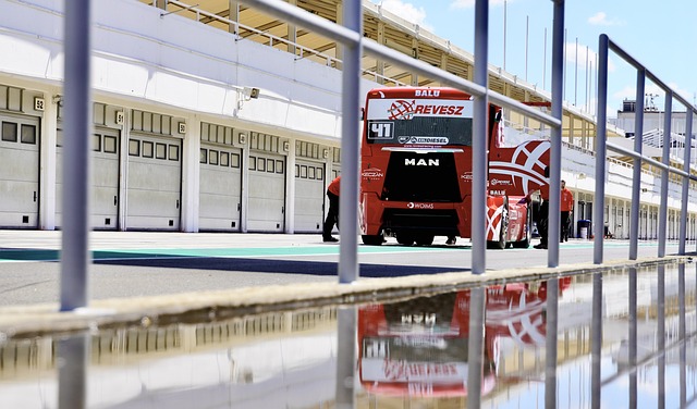 湖人是否迎 湖人是否迎